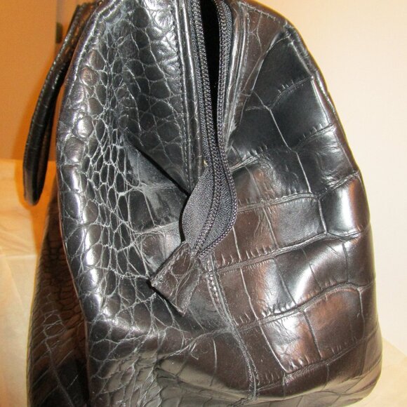 Talbots 2002 Black Croco-Embossed Large Travel Bag - Picture 9 of 9